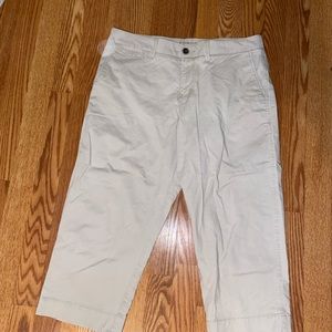 Capri khaki pants